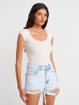 dilvin-31807-bisiklet-yaka-fitilli-tshirt-5030.jpg