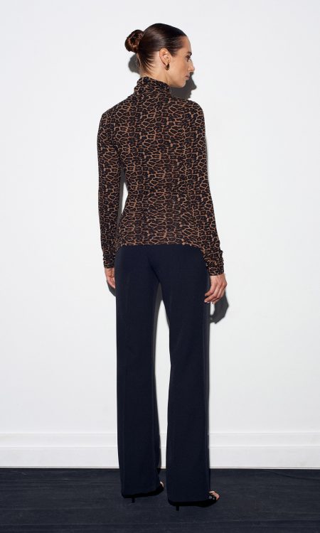 Dilvin 32321 Leopar Desen Balıkçı Yaka Top-Kahve