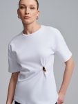 dilvin-32445-aksesuar-detayli-kisa-kol-tshirt-6167.jpg